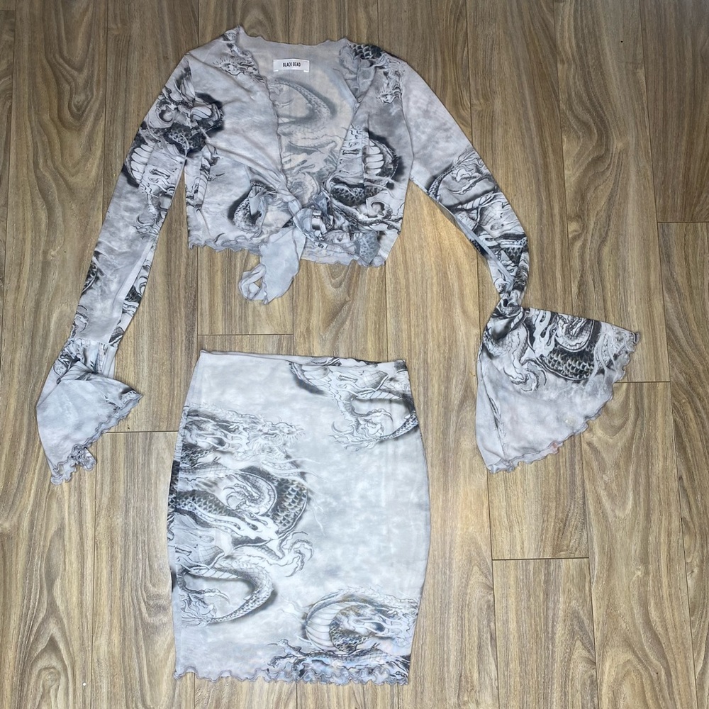 Gray Black Bead dragon two piece set